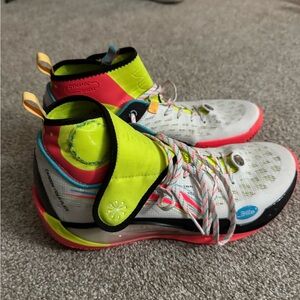 Li Ning Way of Wade 808 Ultra V2 with stitching
